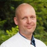 Lars E. Podleska